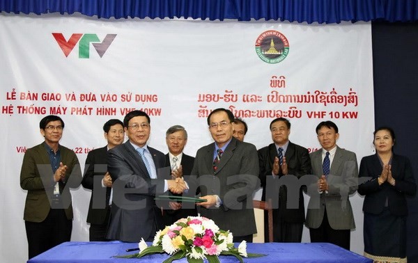 Asistencia vietnamita a Laos en mejoramiento de la teledifusión 